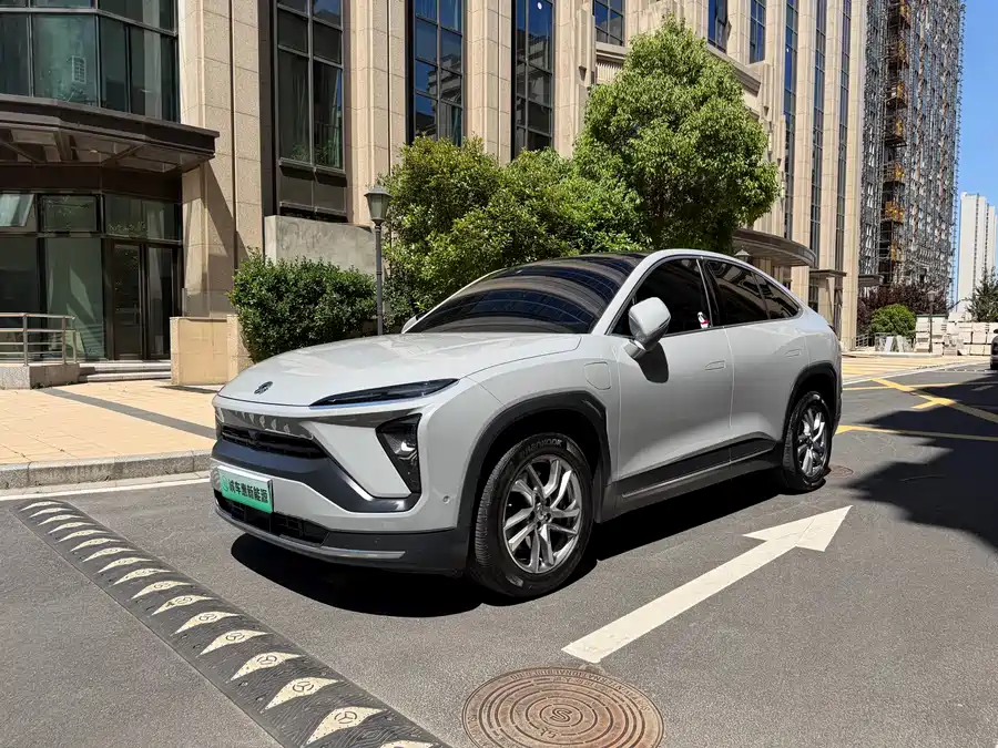 NIO EC6