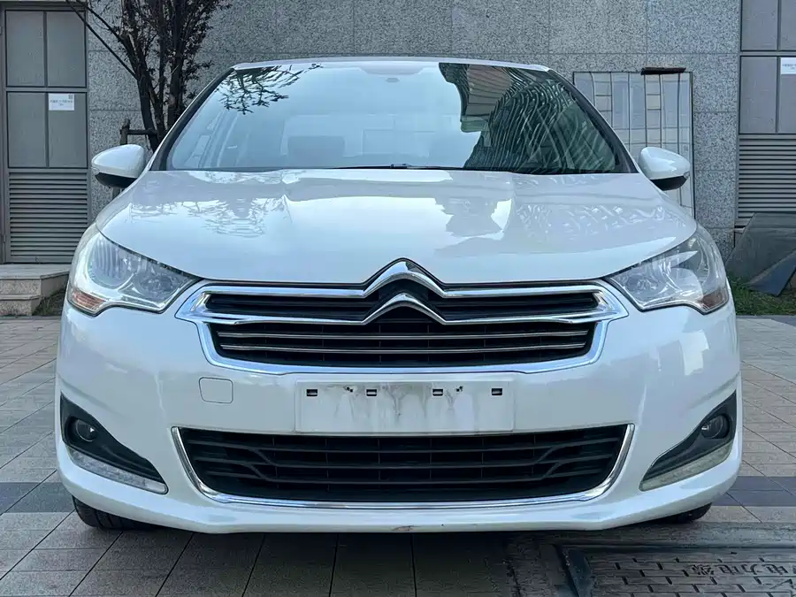 Citroën C4L