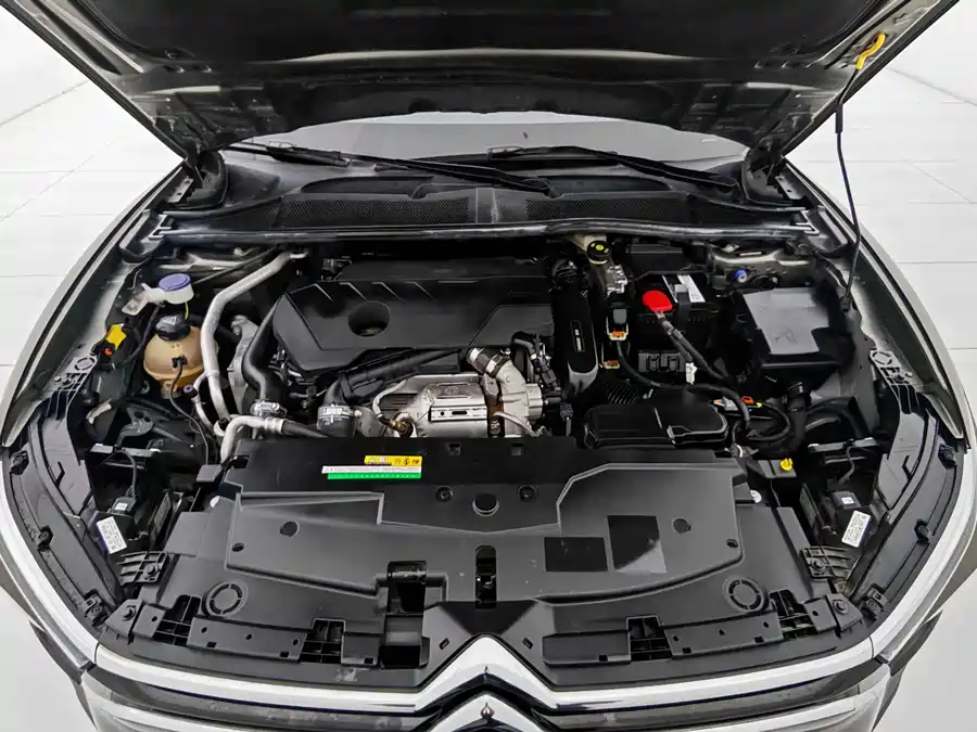 Citroën Versailles C5 X
