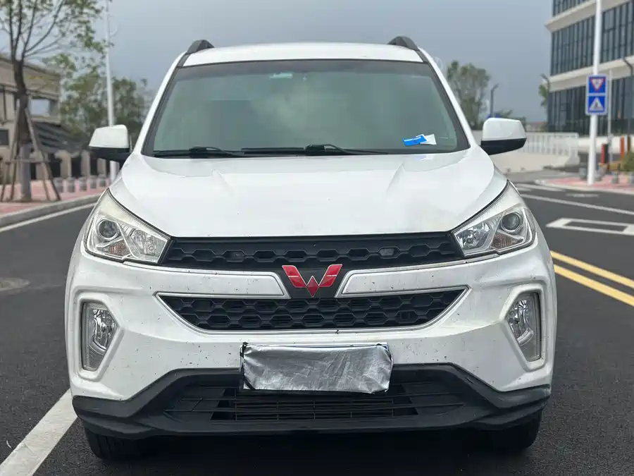 Wuling Hongguang S3