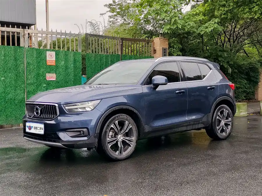 Volvo XC40