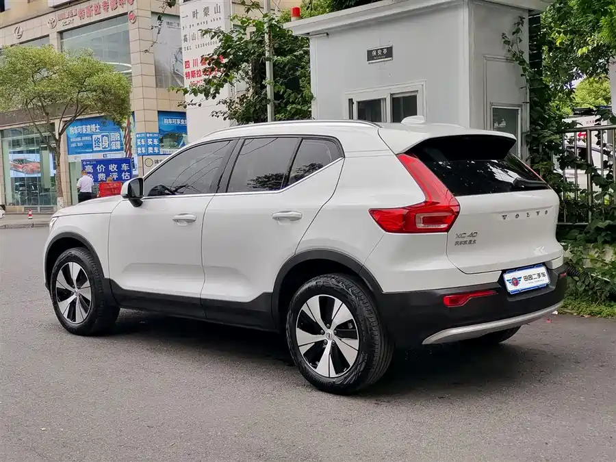 Volvo XC40