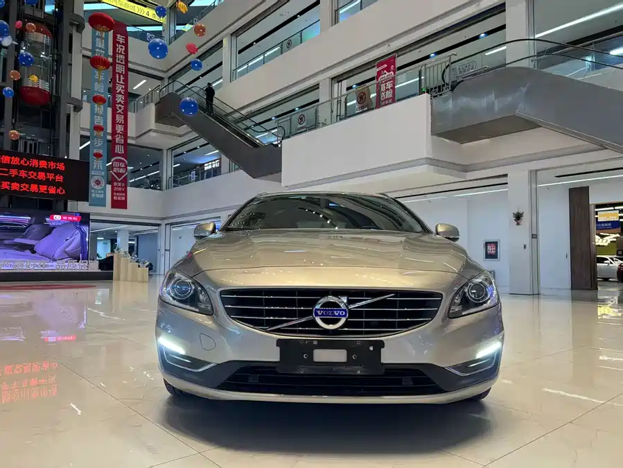 Volvo V60