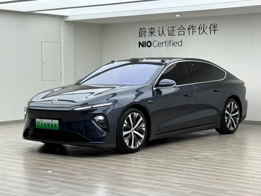 NIO ET7