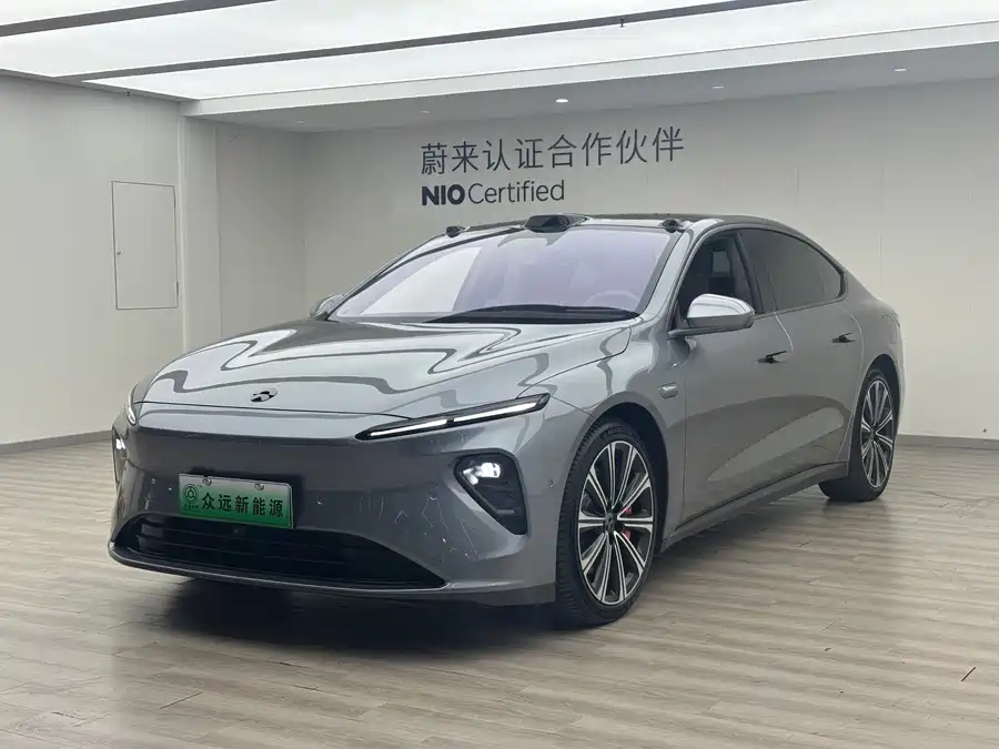 NIO ET7