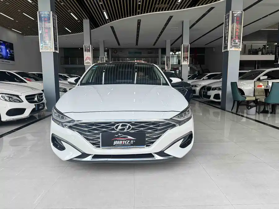 Hyundai Festa