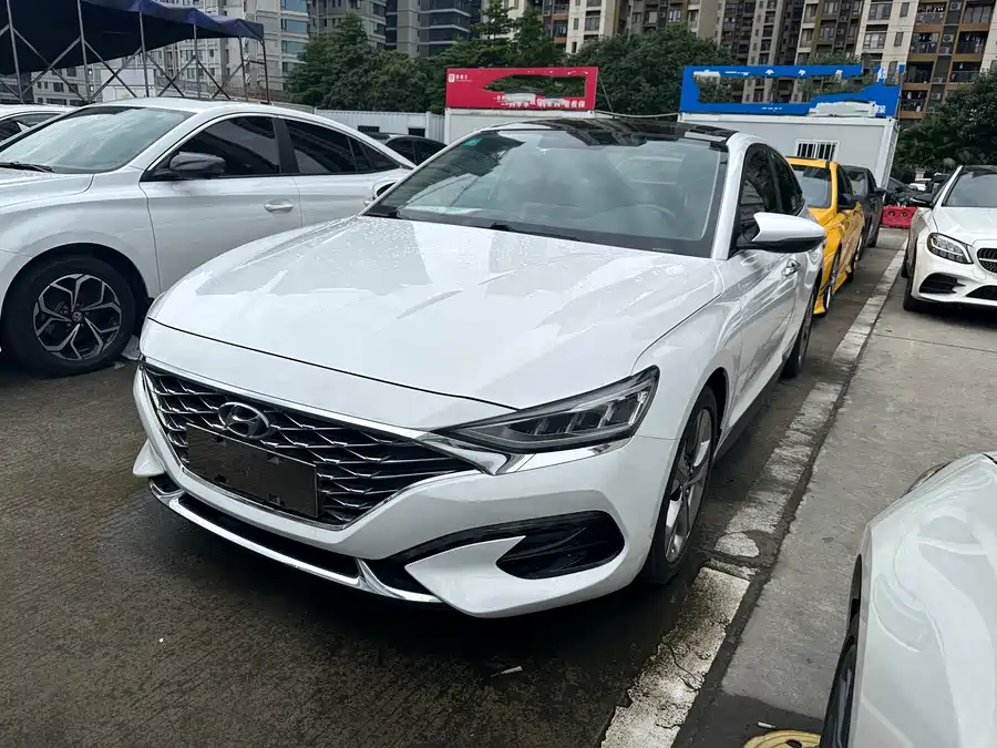 Hyundai Festa