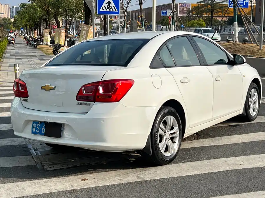 Chevrolet Cruze