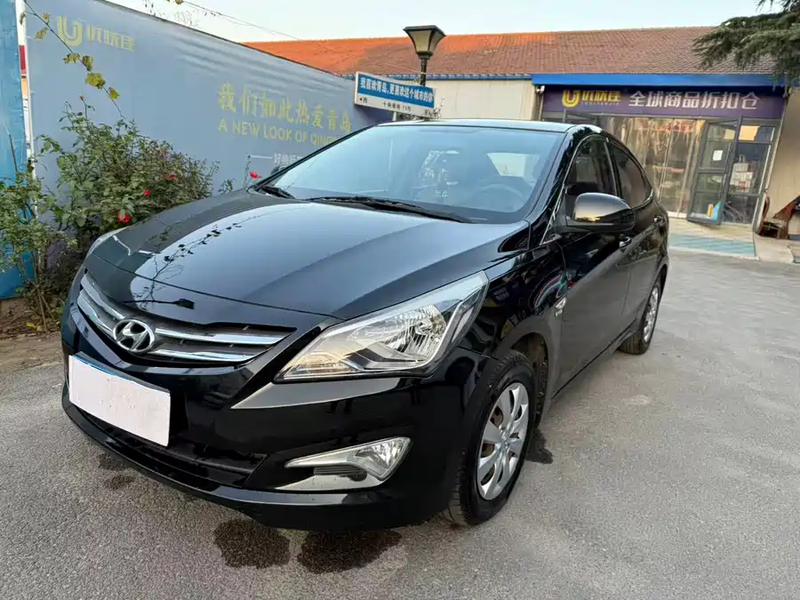 Hyundai Rena