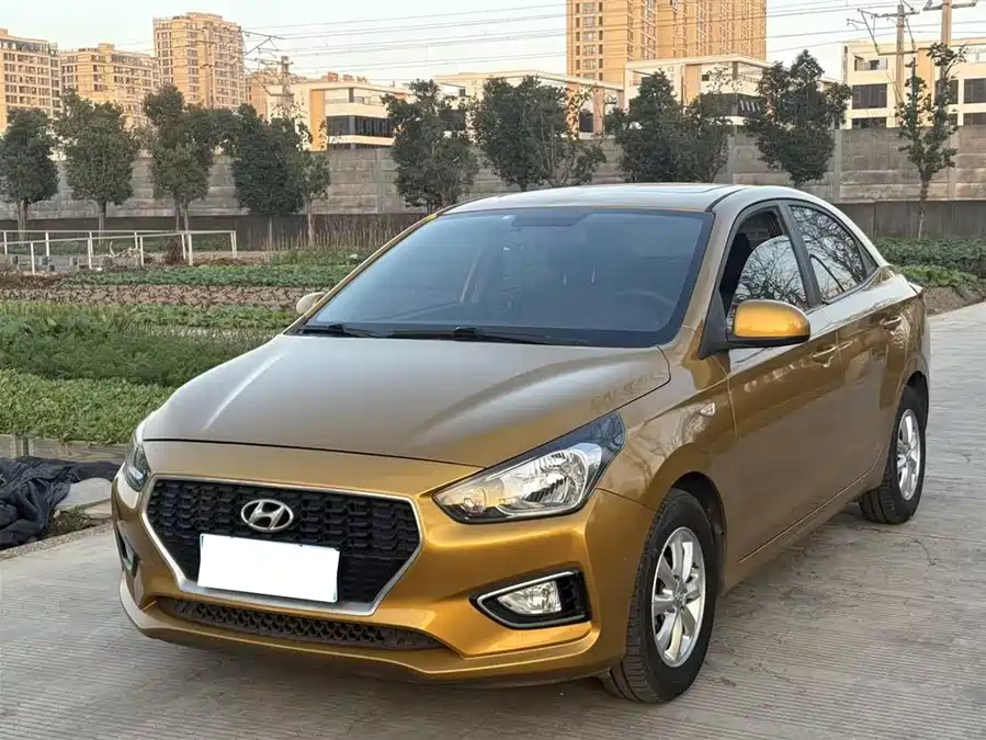 Hyundai Rena
