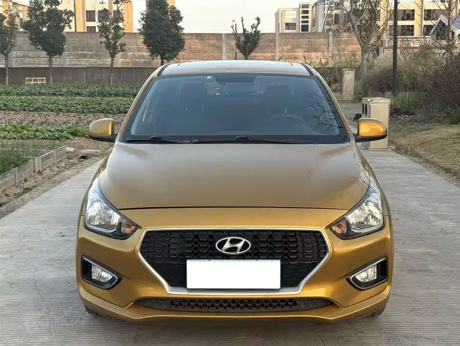 Hyundai Rena