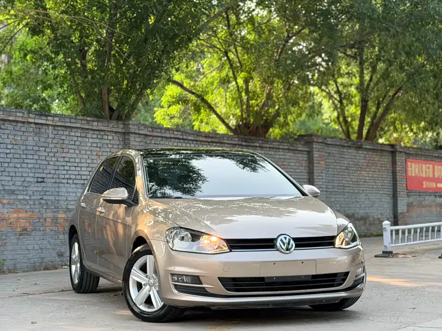 Volkswagen golf
