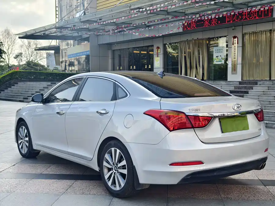 Hyundai Mistra