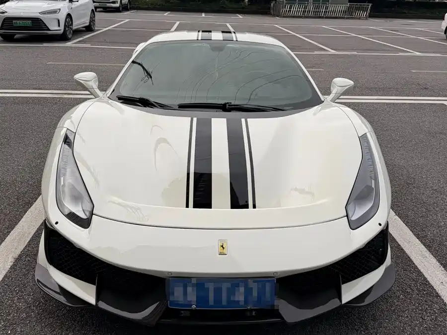 Ferrari 488