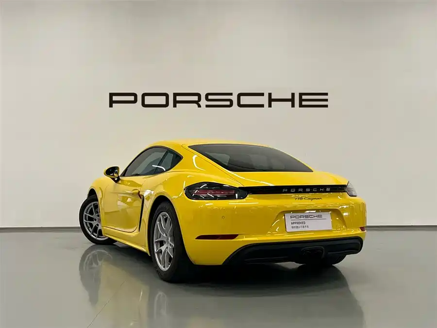 Porsche 718