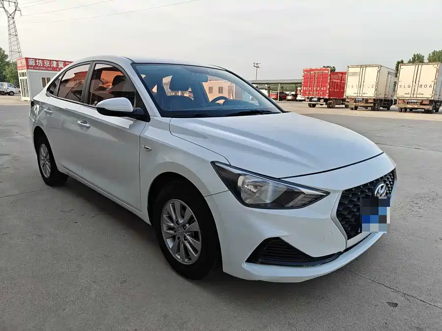 Hyundai Elantra / Celesta