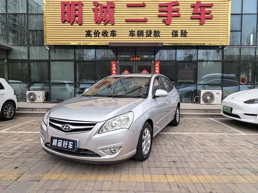 Hyundai Elantra / Celesta