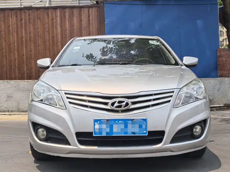Hyundai Elantra / Celesta