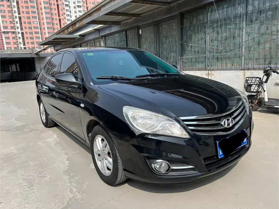 Hyundai Elantra / Celesta