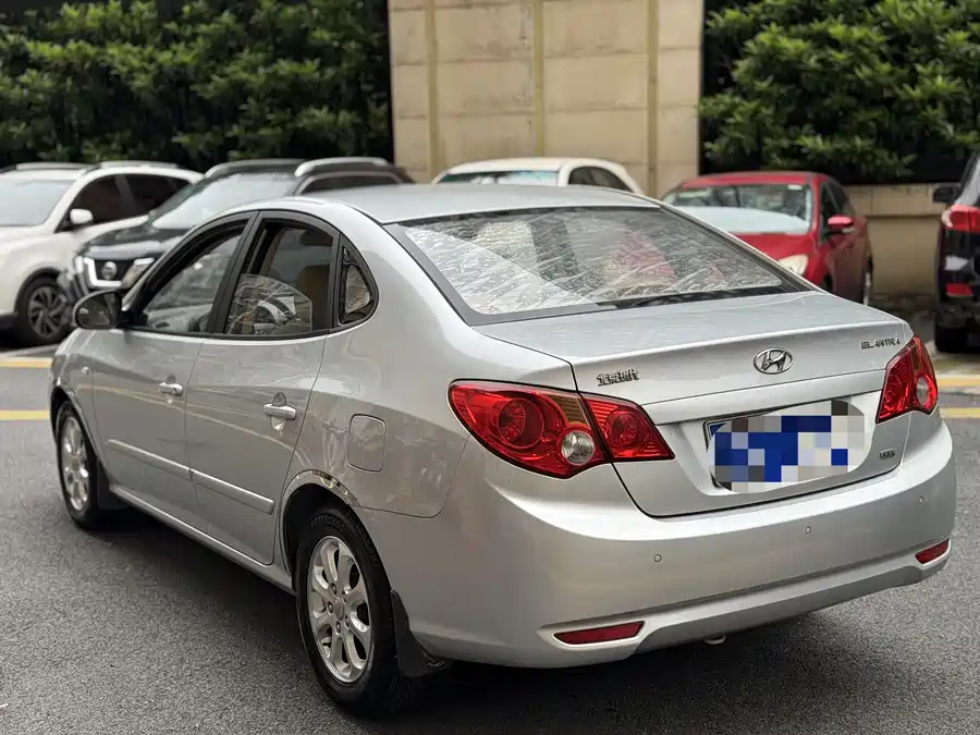 Hyundai Elantra / Celesta