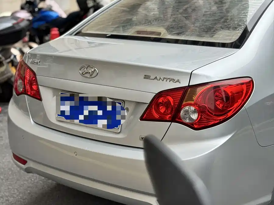 Hyundai Elantra / Celesta