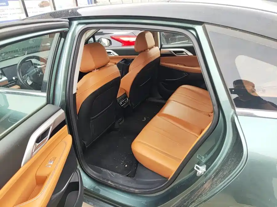 Xpeng P5