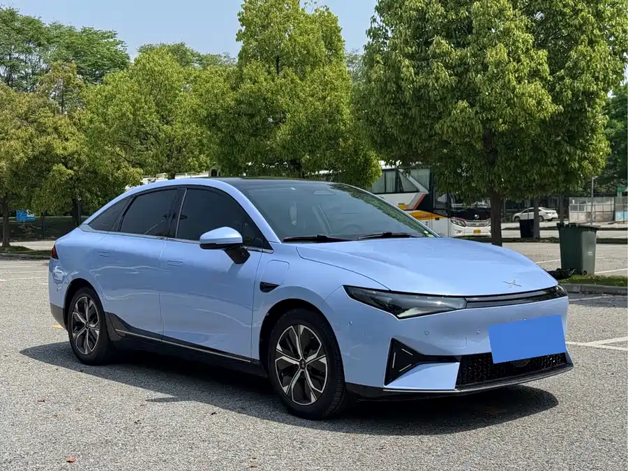 Xpeng P5