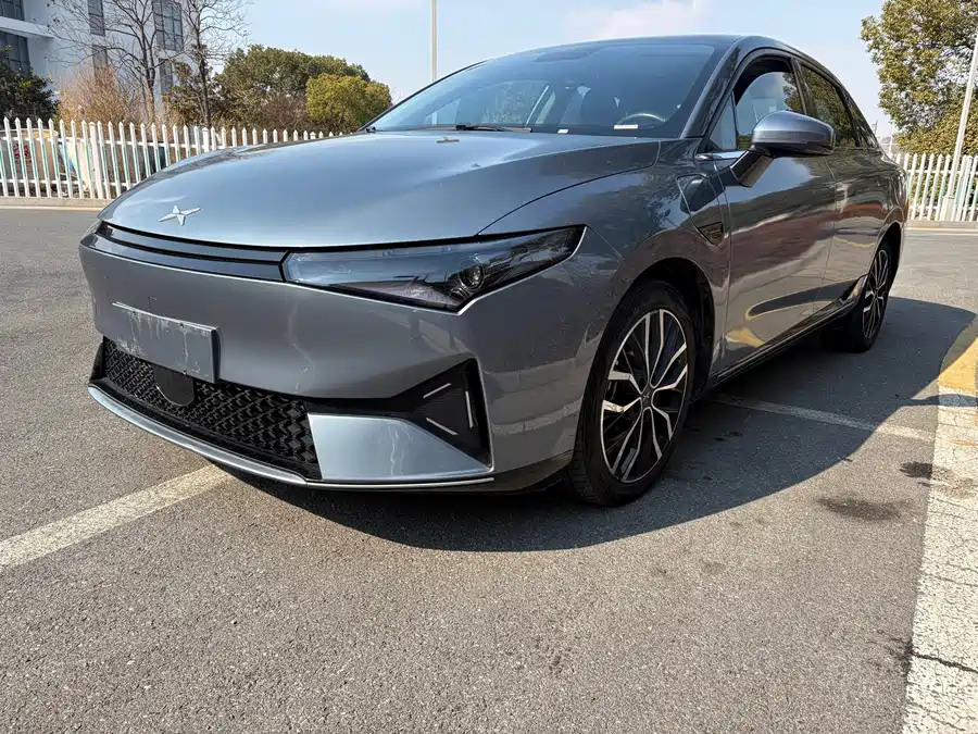 Xpeng P5