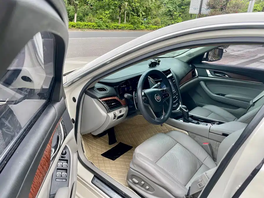 Cadillac CTS