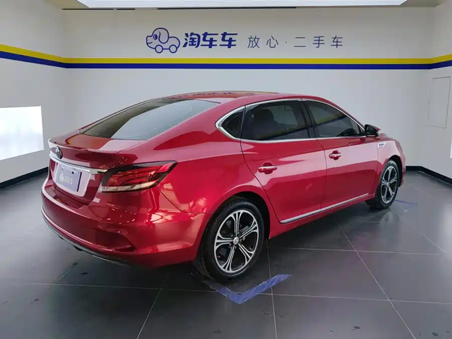 MG 6