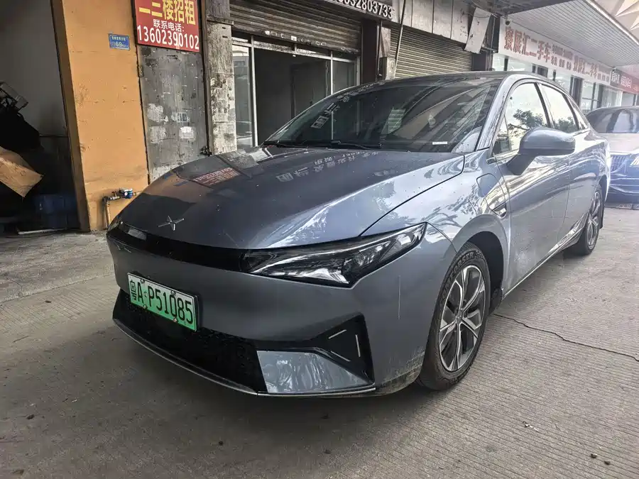 Xpeng P5