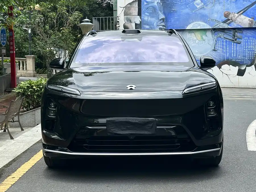 NIO ES6