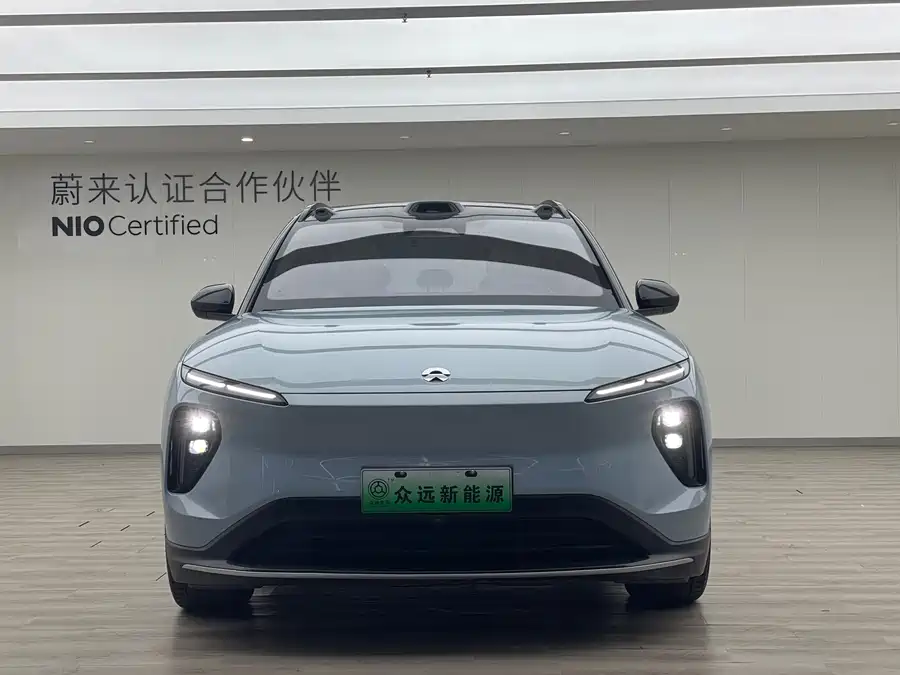 NIO ES6