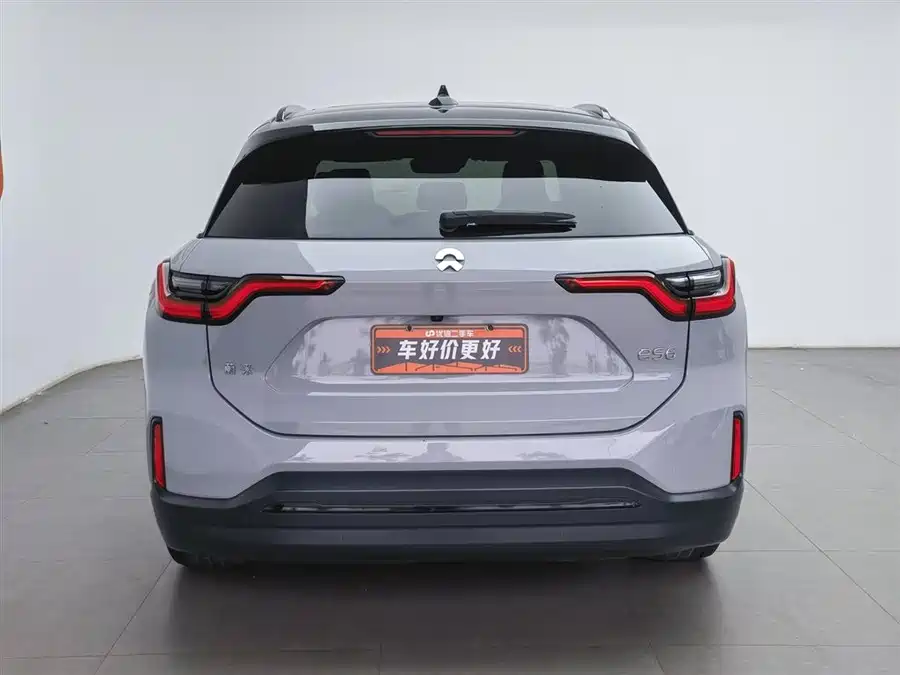 NIO ES6