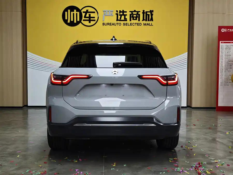 NIO ES6
