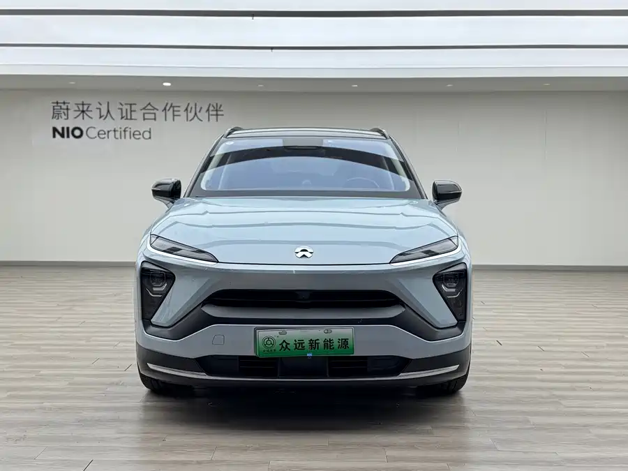 NIO ES6