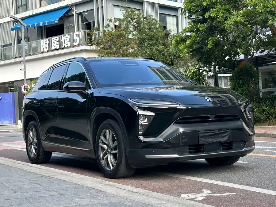 NIO ES6