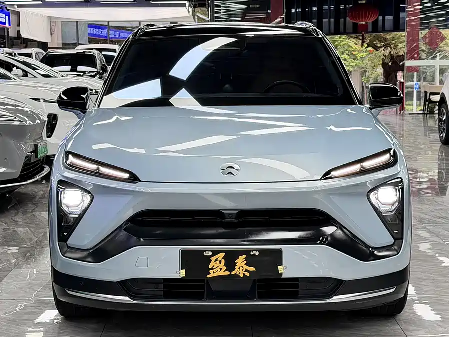 NIO ES6