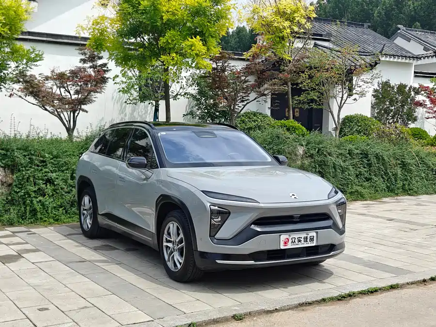 NIO ES6