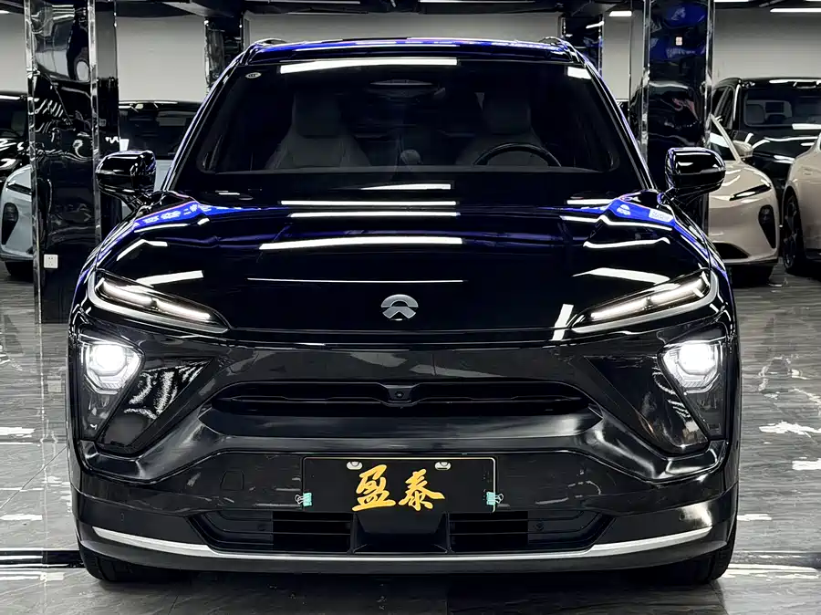NIO ES6