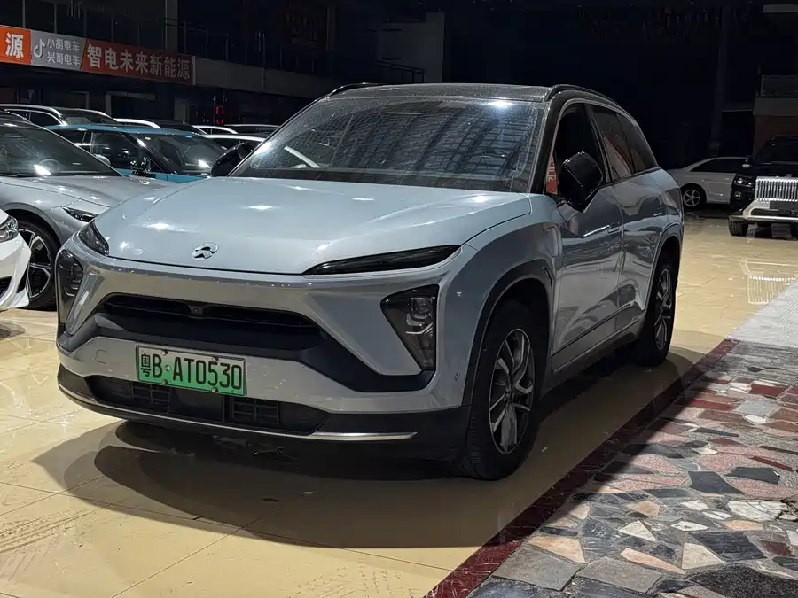 NIO ES6