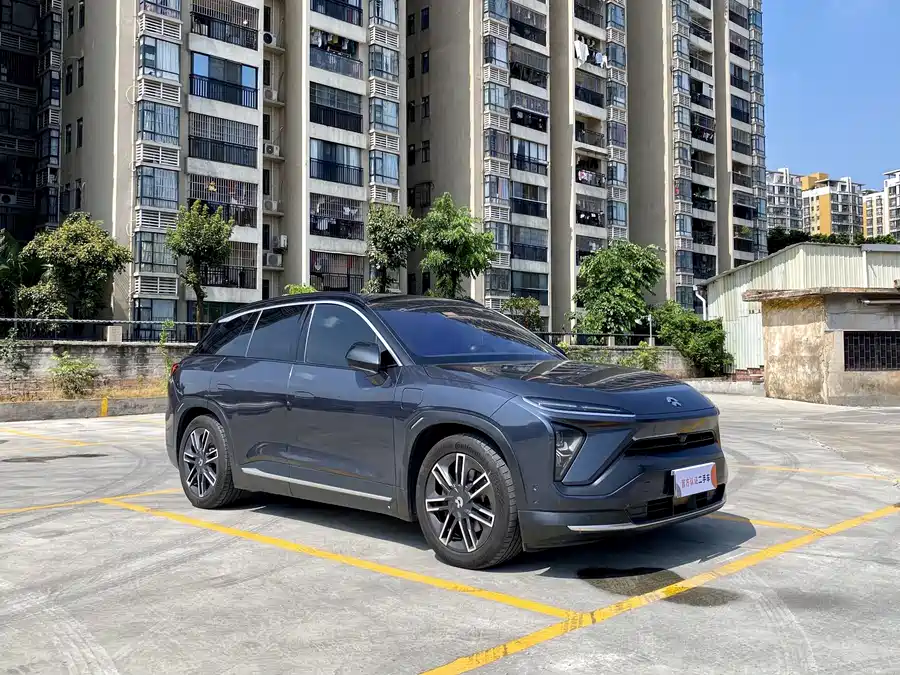 NIO ES6