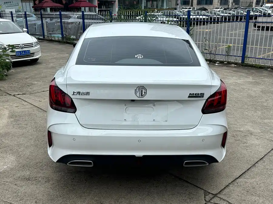 MG 5