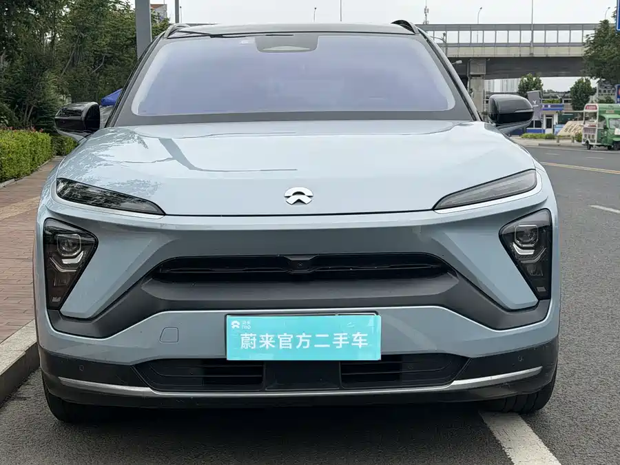NIO ES6