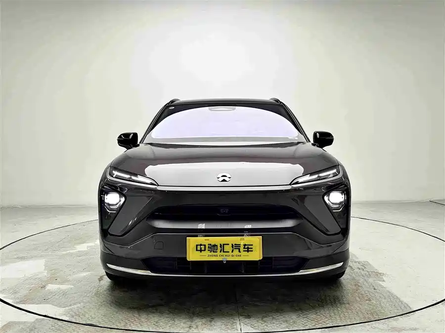 NIO ES6