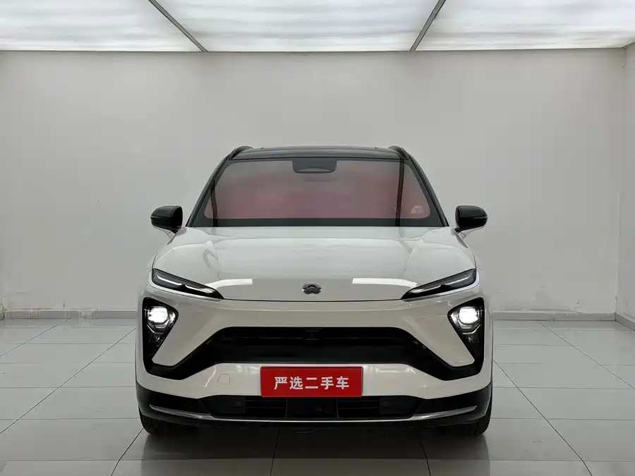 NIO ES6