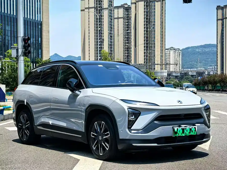 NIO ES6