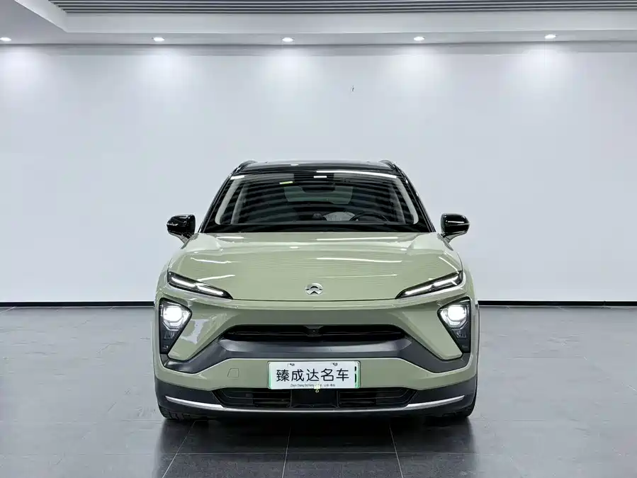 NIO ES6