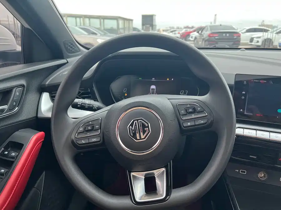 MG 5