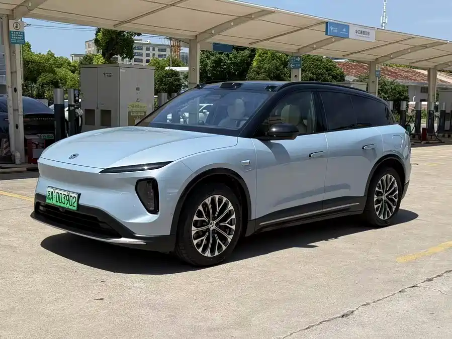 NIO ES6